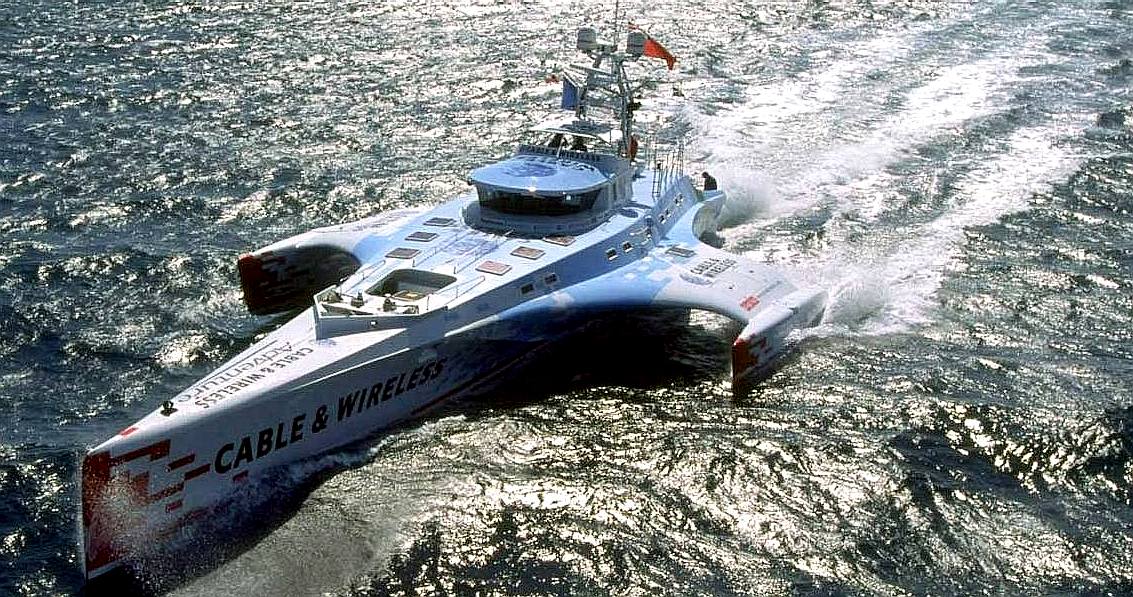 World record trimaran Cable & Wireless Adventurer