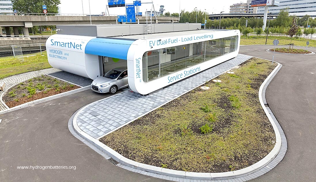 Smart automated service stations for EVs